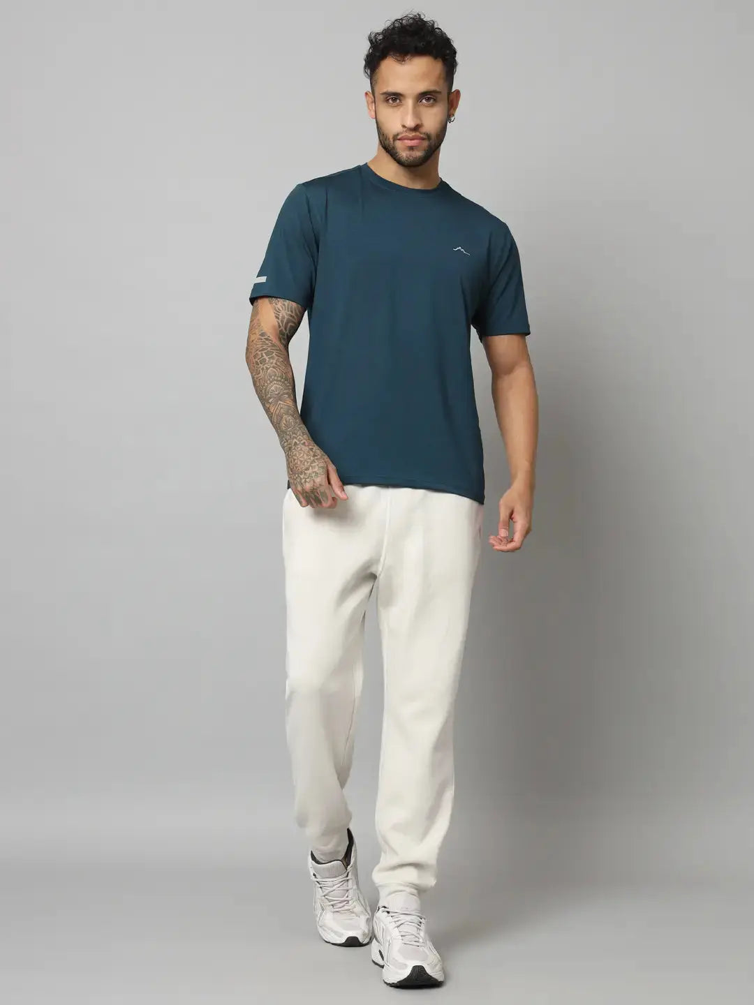 https://cdn.shopify.com/s/files/1/0518/1872/5569/files/14-11-2023_douglas14731.webp?v=1774862334