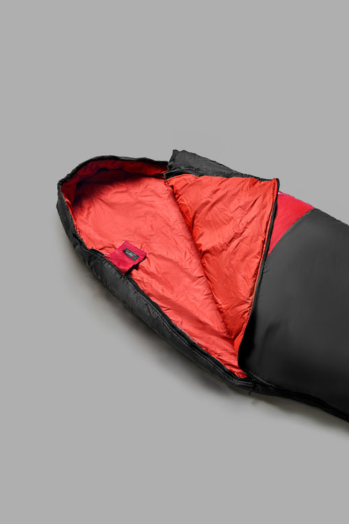 Adventure worx sleeping bag minus 10 high altitude black with open mouth