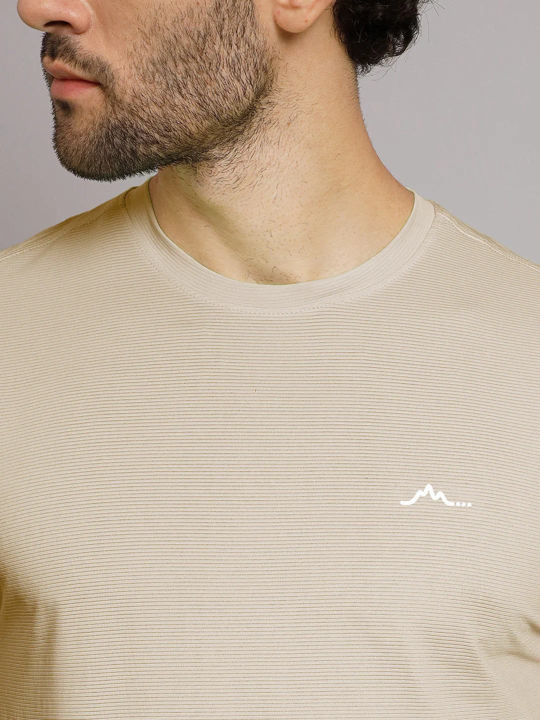 https://cdn.shopify.com/s/files/1/0518/1872/5569/files/Mens_Ultralight_Sandshell_7.webp?v=1774862334