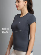 https://cdn.shopify.com/s/files/1/0518/1872/5569/files/Moisture_wicking_e25a30ca-7892-4b42-bde4-67578dd3cab3.webp?v=1771423715