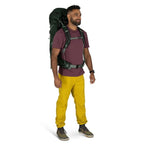 https://www.osprey.com/media/catalog/product/cache/b2f1ce2dfe10d3d31bf2056bf6e0d10f/T/a/Talon44_S25_OnBody1_GreenCanopyPineLeaf-resized.jpg