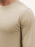 https://cdn.shopify.com/s/files/1/0518/1872/5569/files/Ultralight_Lng_Sleeve_-_Sandshell_5.webp?v=1773225173