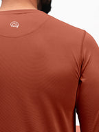 https://cdn.shopify.com/s/files/1/0518/1872/5569/files/Ultralight_Lng_Sleeve_-_Sunset_4.webp?v=1773225614