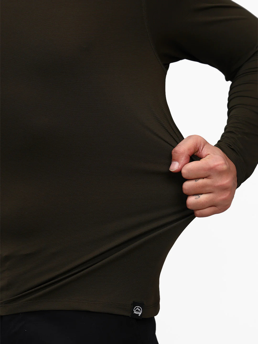 https://cdn.shopify.com/s/files/1/0518/1872/5569/files/Ultralight_Long_Sleeve_Olive_3.webp?v=1771057689