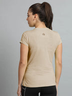 https://cdn.shopify.com/s/files/1/0518/1872/5569/files/Womens_Ultralight_-_Sandshell_3.webp?v=1774860422