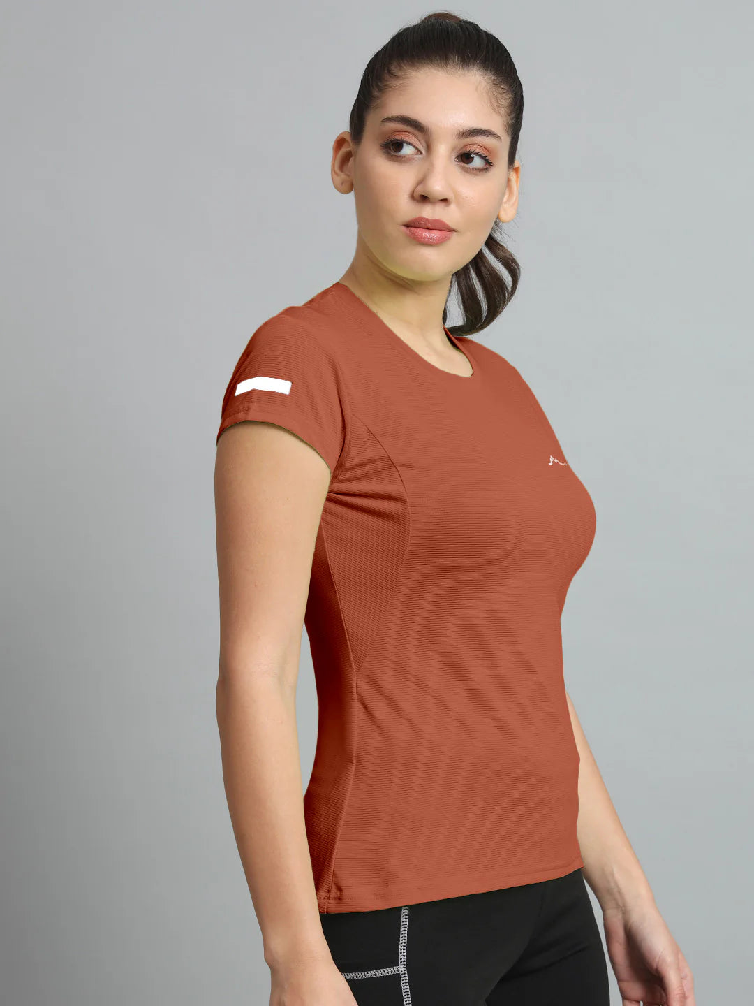 https://cdn.shopify.com/s/files/1/0518/1872/5569/files/Womens_Ultralight_-_Sunset_4.webp?v=1774860422