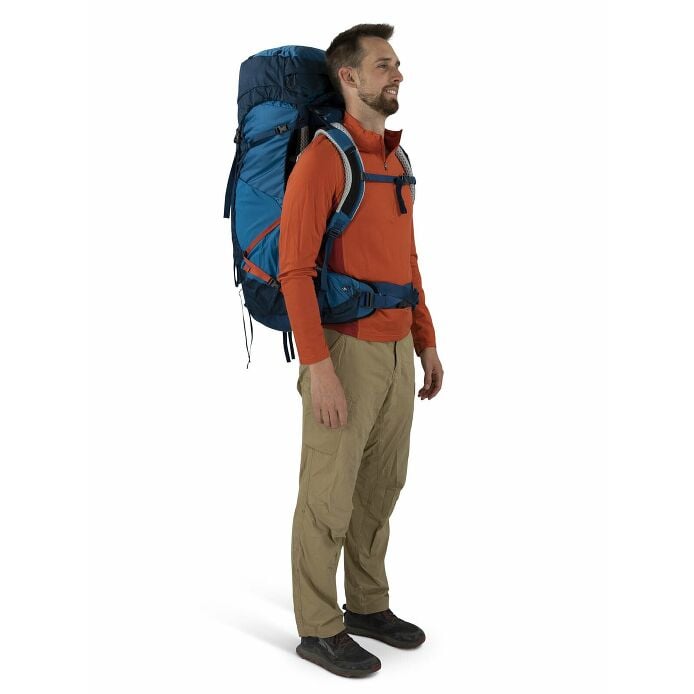 https://www.osprey.com/media/catalog/product/cache/b2f1ce2dfe10d3d31bf2056bf6e0d10f/a/t/atmosaglt65l_s23_body1_nightshiftscoriablue.jpg
