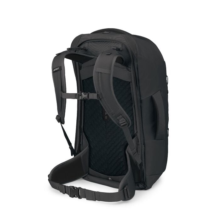 https://www.osprey.com/media/catalog/product/cache/b2f1ce2dfe10d3d31bf2056bf6e0d10f/f/a/farpoint70_s26_sideback_black.jpg