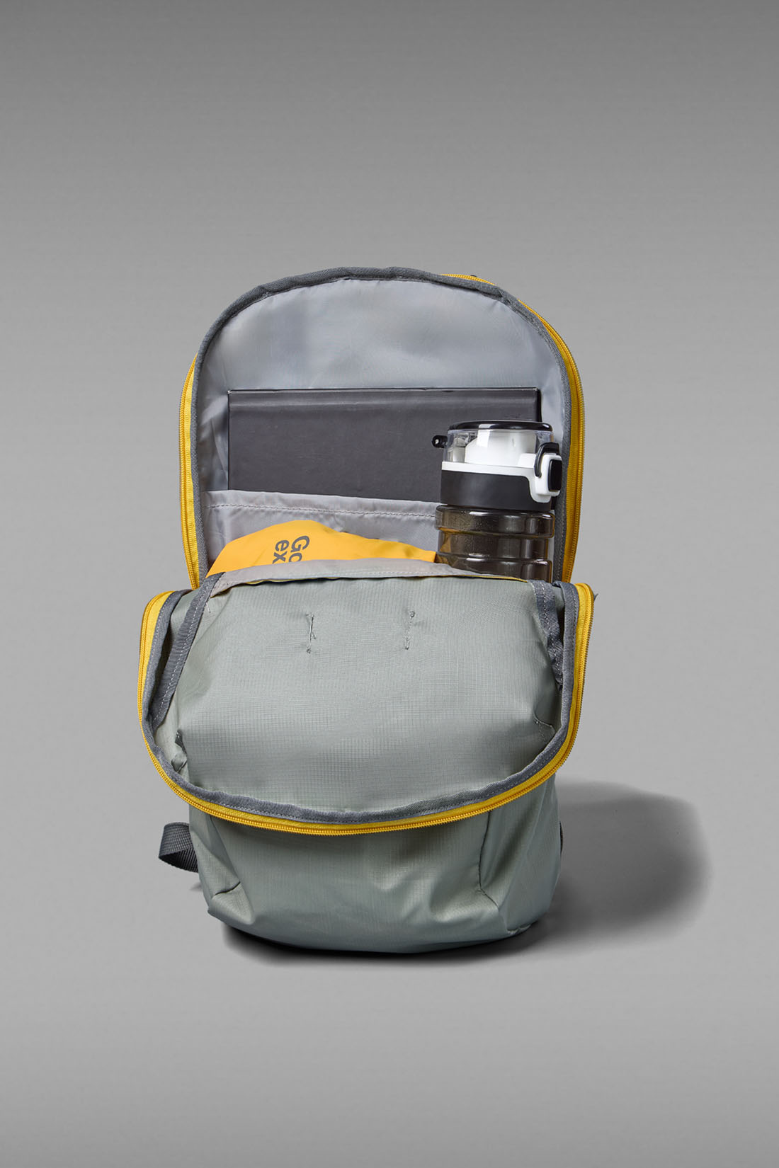 Adventure Worx Tosh 8L